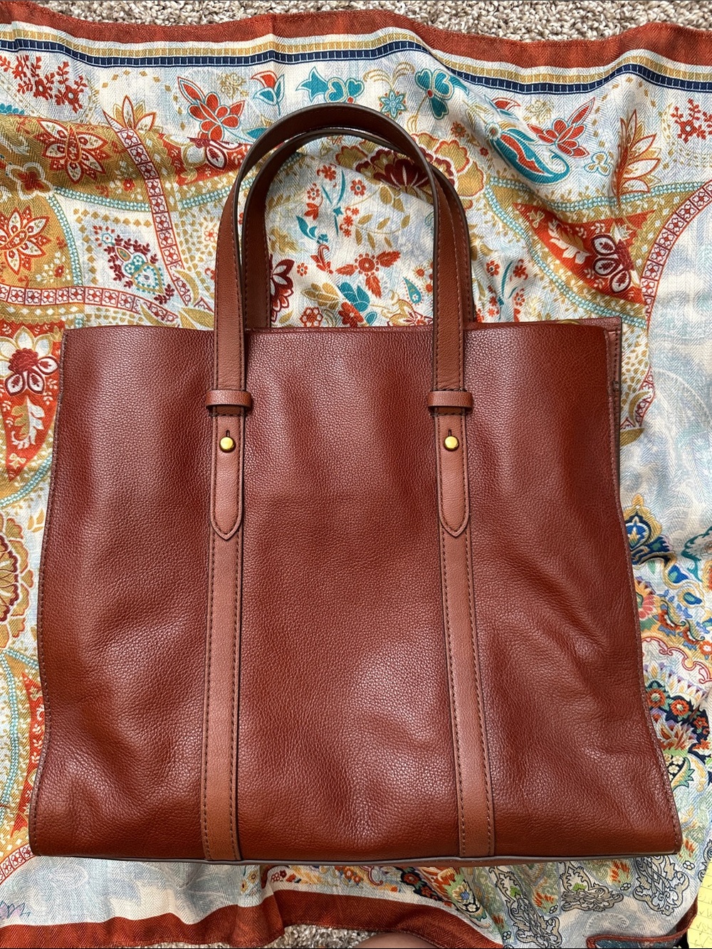 Fossil Chestnut Brown Leather Tote with Gold Logo - Picture 3 of 12